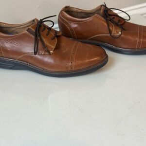 Brown Leather Oxford Shoes with Polished Finish with comfort gel shoe soles